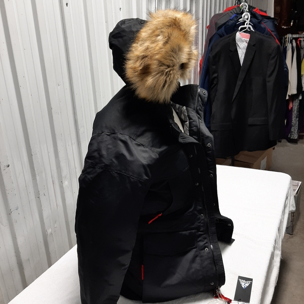 Mens winter jacket - Picture 2 of 8